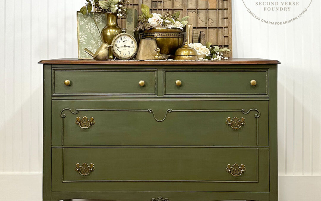 Vintage Green— Queen Anne Dresser